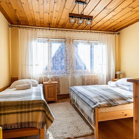 Stroma 13 Horská chata